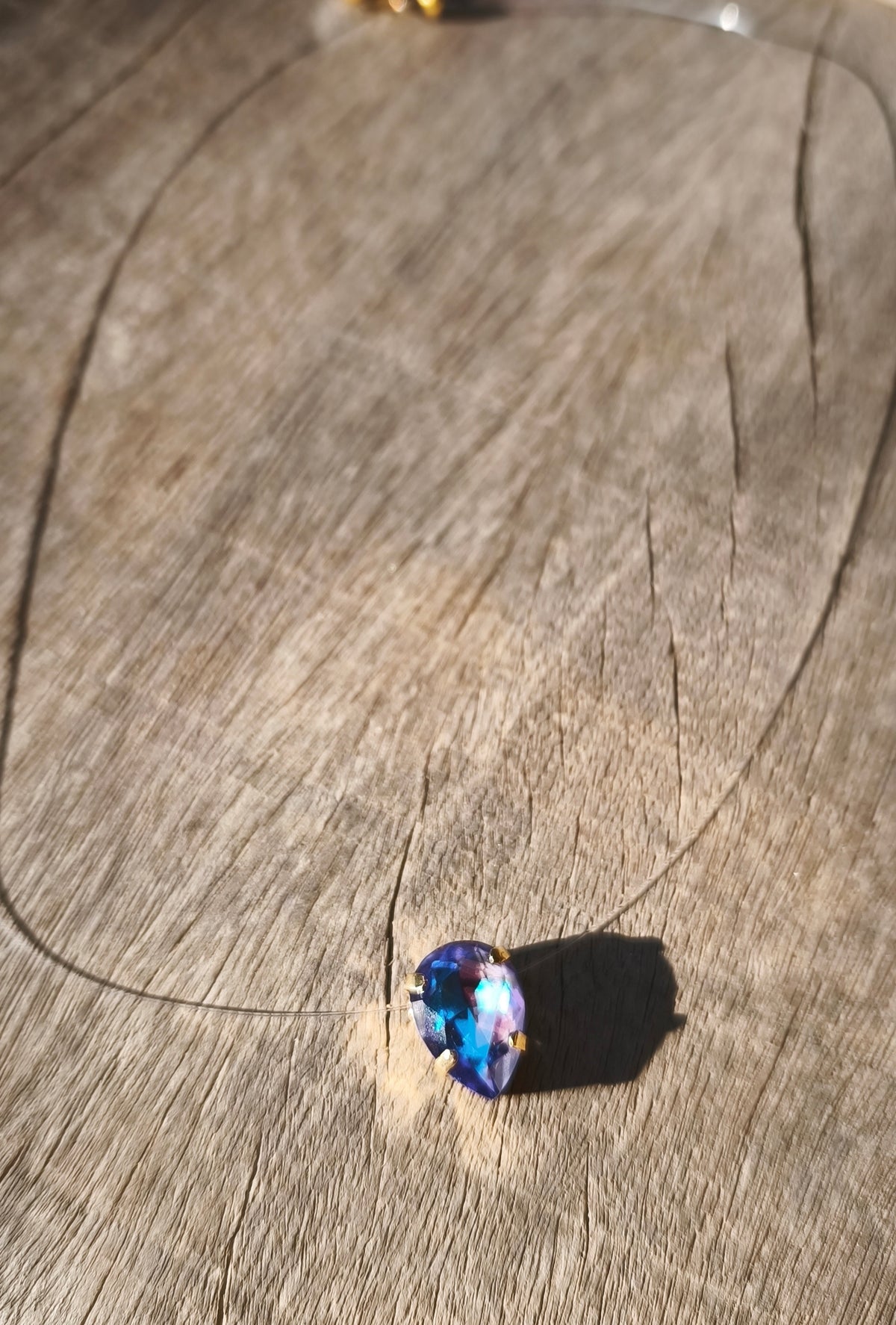 Collier - "Cristal" Goutte Violine