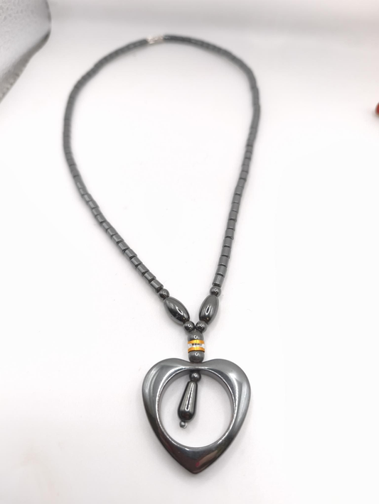 Collier - Hématite Cœur