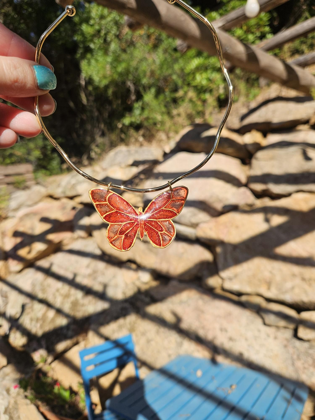 Collier Vitrail - Papillon Rouge