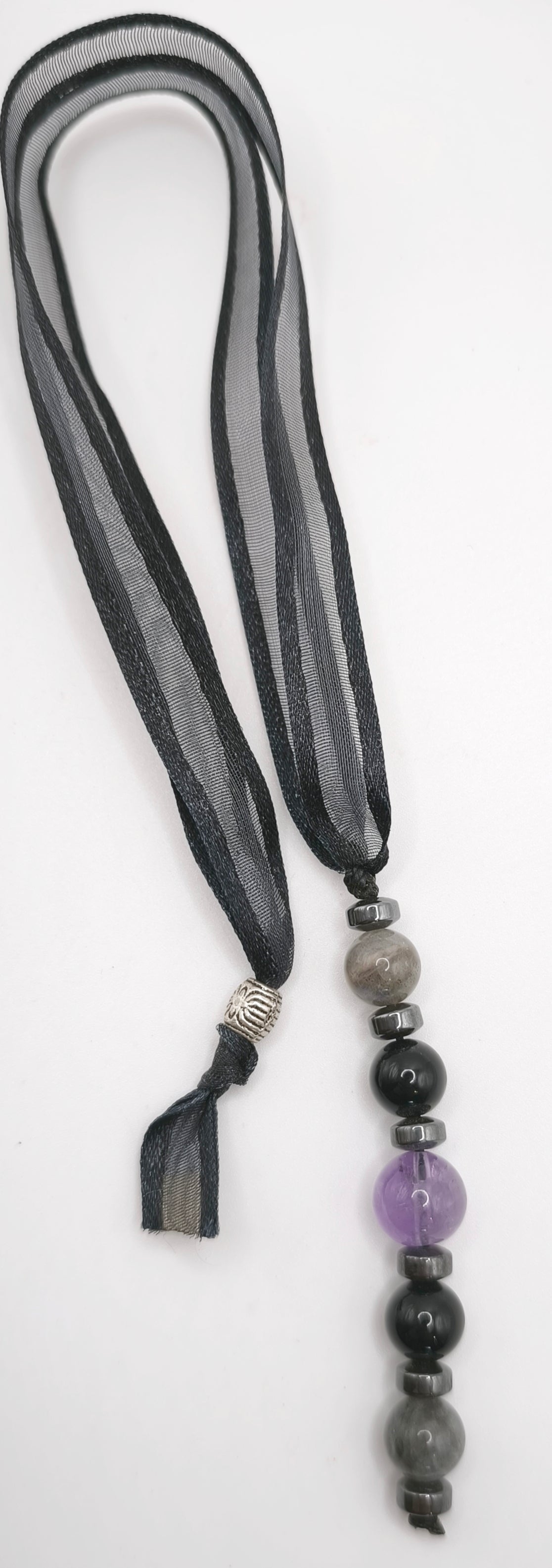 Marque-page à ruban – Onyx, amethyste et labradorite